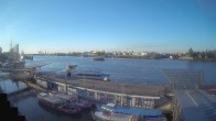 Archiv Foto Webcam Hamburg: Landungsbrücken 06:00