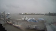 Archiv Foto Webcam Hamburg: Landungsbrücken 14:00