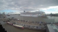 Archiv Foto Webcam Hamburg: Landungsbrücken 16:00