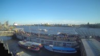 Archiv Foto Webcam Hamburg: Landungsbrücken 18:00