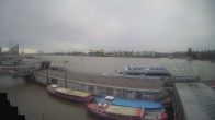 Archived image Webcam Hamburg: Cargo bridges 08:00