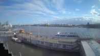 Archived image Webcam Hamburg: Cargo bridges 15:00