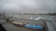 Archiv Foto Webcam Hamburg: Landungsbrücken 11:00