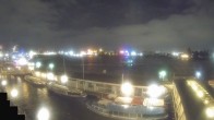 Archiv Foto Webcam Hamburg: Landungsbrücken 19:00