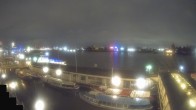 Archiv Foto Webcam Hamburg: Landungsbrücken 05:00