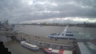Archiv Foto Webcam Hamburg: Landungsbrücken 13:00