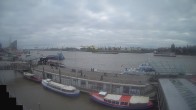 Archiv Foto Webcam Hamburg: Landungsbrücken 15:00