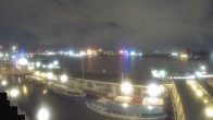 Archiv Foto Webcam Hamburg: Landungsbrücken 19:00