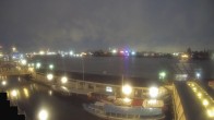 Archiv Foto Webcam Hamburg: Landungsbrücken 06:00