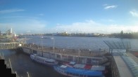Archiv Foto Webcam Hamburg: Landungsbrücken 15:00