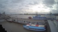 Archived image Webcam Hamburg: Cargo bridges 15:00