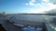 Archiv Foto Webcam Hamburg: Landungsbrücken 13:00