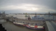 Archiv Foto Webcam Hamburg: Landungsbrücken 11:00
