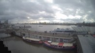 Archiv Foto Webcam Hamburg: Landungsbrücken 11:00