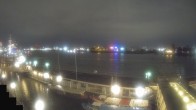Archiv Foto Webcam Hamburg: Landungsbrücken 17:00