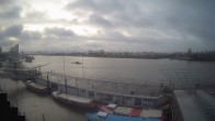 Archiv Foto Webcam Hamburg: Landungsbrücken 06:00