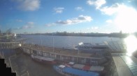 Archiv Foto Webcam Hamburg: Landungsbrücken 13:00