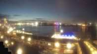 Archiv Foto Webcam Hamburg: Landungsbrücken 06:00