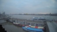 Archiv Foto Webcam Hamburg: Landungsbrücken 14:00