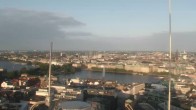 Archived image Webcam Hamburg: Emporio Tower 19:00