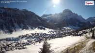 Archived image Webcam Lech am Arlberg - Guesthouse Bergland 11:00