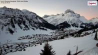 Archiv Foto Webcam Oberlech: Ausblick Pension Bergland 06:00