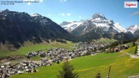 Archiv Foto Webcam Oberlech: Ausblick Pension Bergland 09:00