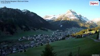 Archiv Foto Webcam Oberlech: Ausblick Pension Bergland 06:00