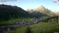 Archiv Foto Webcam Oberlech: Ausblick Pension Bergland 05:00