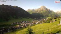 Archiv Foto Webcam Oberlech: Ausblick Pension Bergland 06:00
