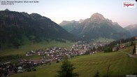 Archiv Foto Webcam Oberlech: Ausblick Pension Bergland 04:00