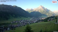 Archiv Foto Webcam Oberlech: Ausblick Pension Bergland 05:00