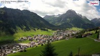 Archiv Foto Webcam Oberlech: Ausblick Pension Bergland 09:00