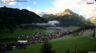 Archiv Foto Webcam Oberlech: Ausblick Pension Bergland 05:00