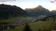 Archiv Foto Webcam Oberlech: Ausblick Pension Bergland 05:00