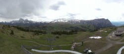 Archived image Webcam Alpe di Siusi: View from the Puflatsch Mountain Station 13:00