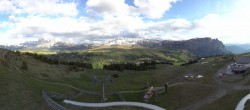 Archiv Foto Webcam Panorama der Seiser Alm von der Puflatsch Bergstation 17:00