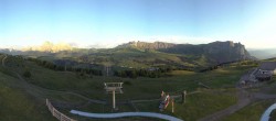 Archiv Foto Webcam Panorama der Seiser Alm von der Puflatsch Bergstation 19:00