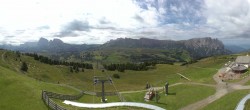 Archiv Foto Webcam Panorama der Seiser Alm von der Puflatsch Bergstation 09:00