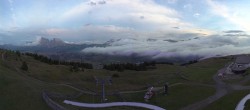 Archiv Foto Webcam Panorama der Seiser Alm von der Puflatsch Bergstation 19:00