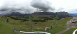 Archived image Webcam Alpe di Siusi: View from the Puflatsch Mountain Station 13:00