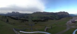 Archived image Webcam Alpe di Siusi: View from the Puflatsch Mountain Station 06:00