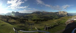 Archiv Foto Webcam Panorama der Seiser Alm von der Puflatsch Bergstation 06:00