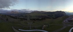 Archiv Foto Webcam Panorama der Seiser Alm von der Puflatsch Bergstation 19:00