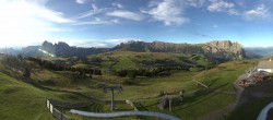 Archiv Foto Webcam Panorama der Seiser Alm von der Puflatsch Bergstation 06:00
