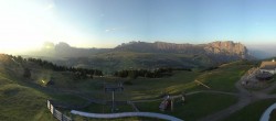 Archiv Foto Webcam Panorama der Seiser Alm von der Puflatsch Bergstation 05:00