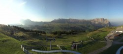 Archiv Foto Webcam Panorama der Seiser Alm von der Puflatsch Bergstation 06:00