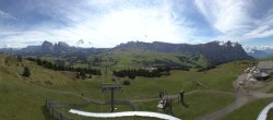 Archived image Webcam Alpe di Siusi: View from the Puflatsch Mountain Station 11:00