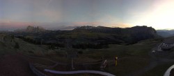 Archiv Foto Webcam Panorama der Seiser Alm von der Puflatsch Bergstation 19:00