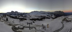 Archiv Foto Webcam Panorama der Seiser Alm von der Puflatsch Bergstation 06:00